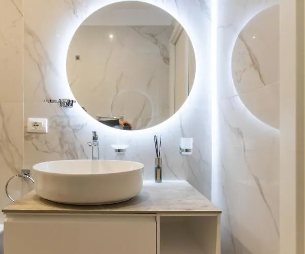 Elegantia Luxury 4* Rom